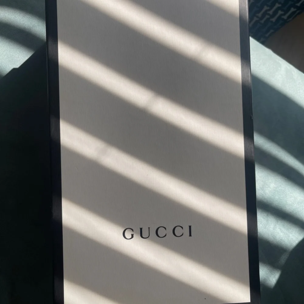 WOMEN'S GG RHYTON SNEAKER - Picture 5 of 6